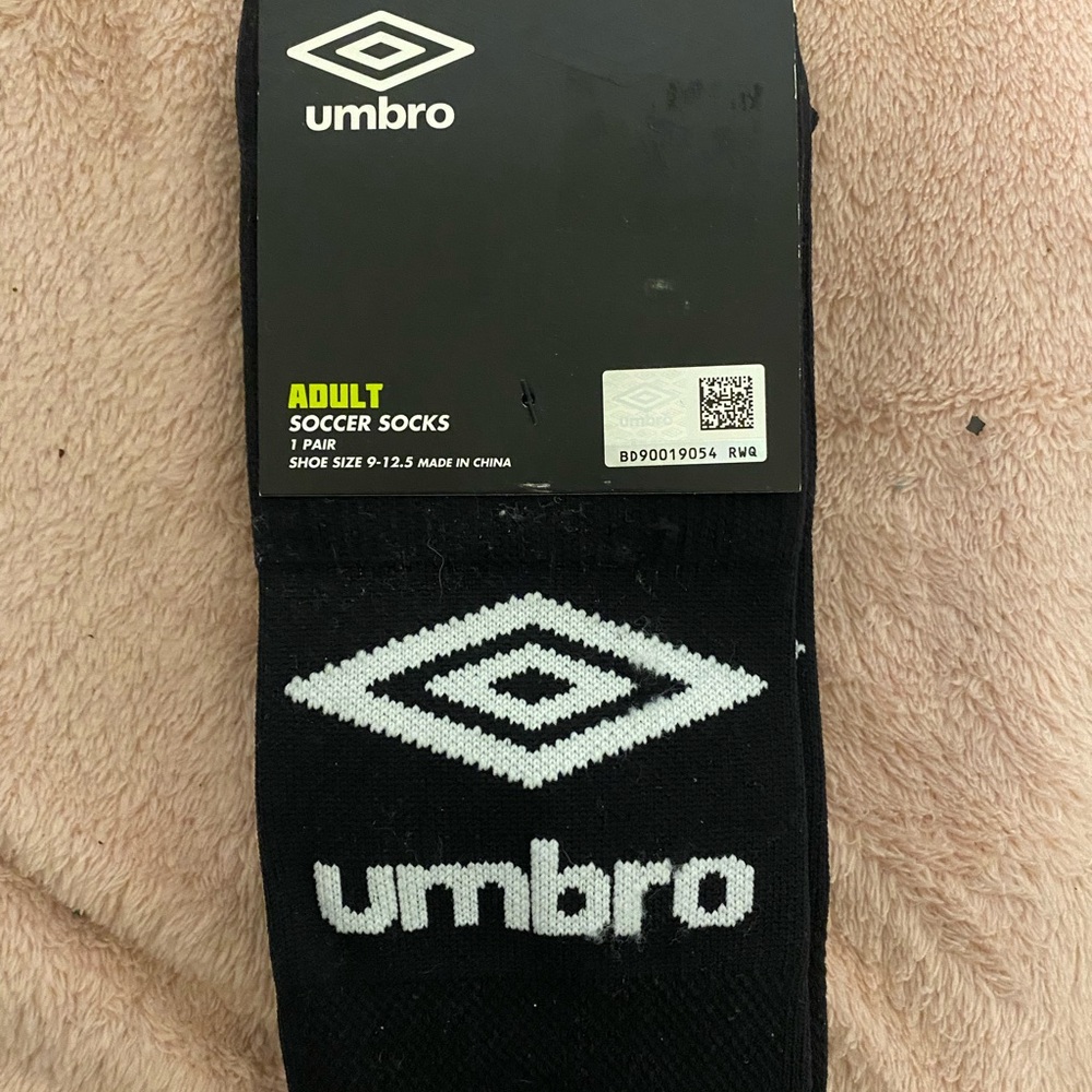 Umbro Black Athletic Soccer Socks